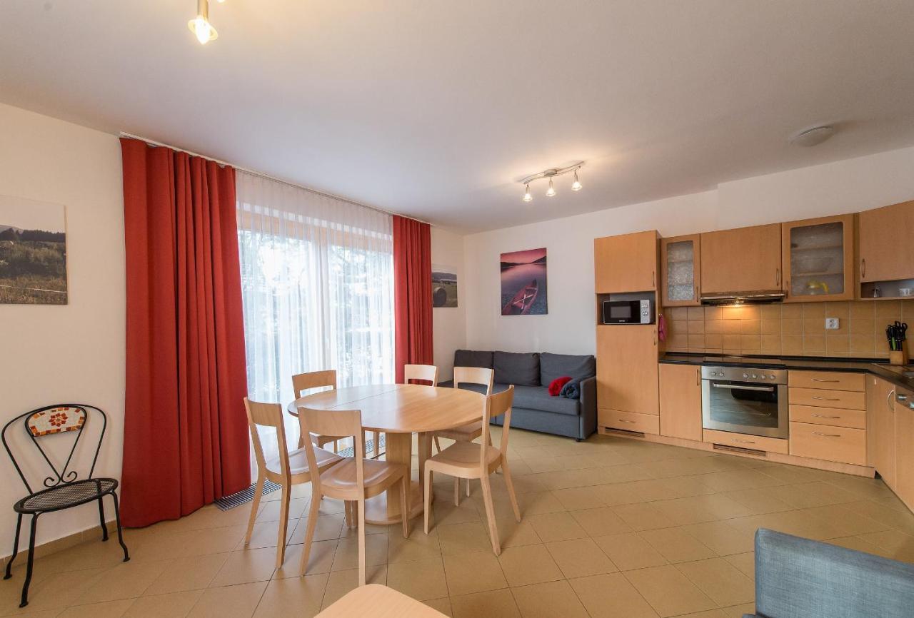 Riviera 505 Apartment